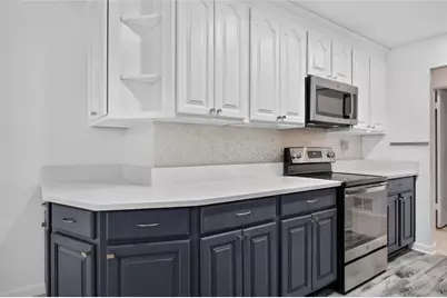 3917 Sawyerwood Road, Sarasota, FL 34233 - Photo 15