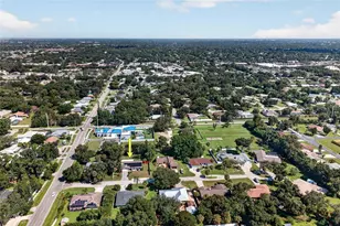 3917 Sawyerwood Rd, Sarasota, FL 34233 - Photo 37