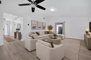 3917 Sawyerwood Rd, Sarasota, FL 34233 - Photo 5