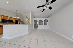 1322 Dragon Head Dr, Valrico, FL 33594 - Photo 5