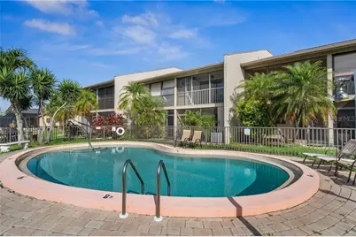 4803 SW Santa Barbara Court #8, Cape Coral, FL 33914 - Photo 33