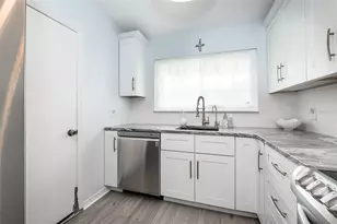 19584 Carob Ct, Port Charlotte, FL 33952 - Photo 13