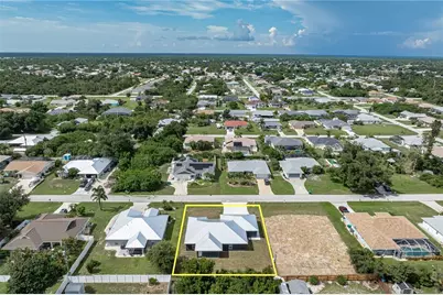 9417 Heartwellville Avenue, Englewood, FL 34224 - Photo 5