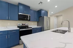 9417 Heartwellville Ave, Englewood, FL 34224 - Photo 21