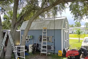 2522 Nanette Ln, North Port, FL 34286 - Photo 17