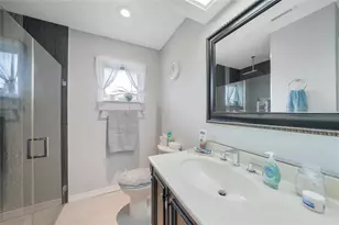 22554 Laika Ave, Port Charlotte, FL 33952 - Photo 17
