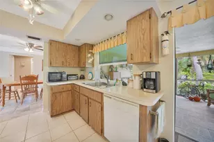 22554 Laika Ave, Port Charlotte, FL 33952 - Photo 9
