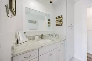 625 E Baffin Dr, Venice, FL 34293 - Photo 23