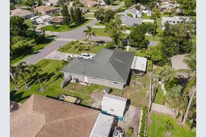 625 E Baffin Drive, Venice, FL 34293 - Photo 41