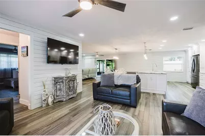 625 E Baffin Drive, Venice, FL 34293 - Photo 5