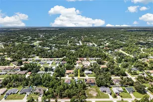 1406 Woodcrest Ln, North Port, FL 34286 - Photo 33