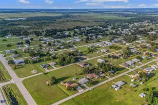 30040 Oak Rd, Punta Gorda, FL 33982 - Photo 3