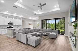 15761 Aqua Cir, Port Charlotte, FL 33981 - Photo 9