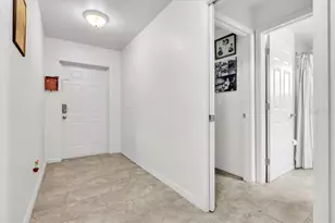405/407 NE 24th Ave, Cape Coral, FL 33909 - Photo 3