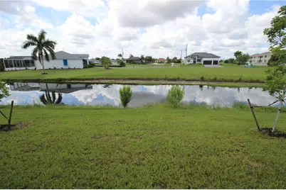 17030 Espana Circle, Punta Gorda, FL 33955 - Photo 3