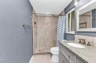 573 Skylark Ln NW, Port Charlotte, FL 33952 - Photo 23