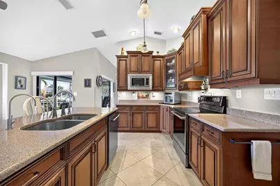 1424 Kinglet Drive, Punta Gorda, FL 33950 - Photo 11