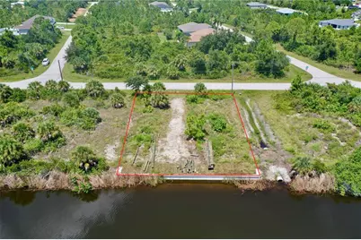 8528 Santa Cruz Drive, Port Charlotte, FL 33981 - Photo 13