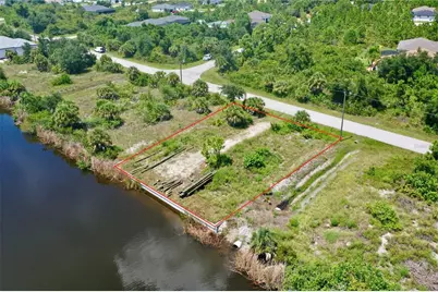 8528 Santa Cruz Drive, Port Charlotte, FL 33981 - Photo 3