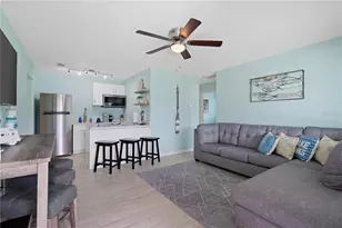 6761 Hibiscus Ave S, South Pasadena, FL 33707 - Photo 5