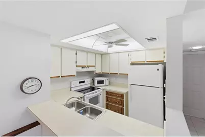 19505 Quesada Avenue #LL108, Port Charlotte, FL 33948 - Photo 13