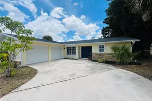 1765 Meadow Lark Ln, Englewood, FL 34224 - Photo 3