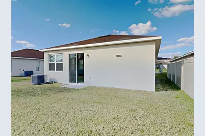 7033 Feather Wood Dr, Ruskin, FL 33573 - Photo 7