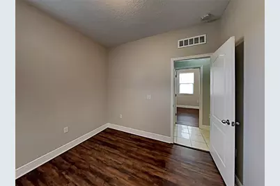 7033 Feather Wood Dr, Ruskin, FL 33573 - Photo 3