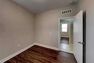 7033 Feather Wood Dr, Ruskin, FL 33573 - Photo 3