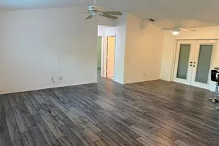 3254 Chastain St, North Port, FL 34287 - Photo 5