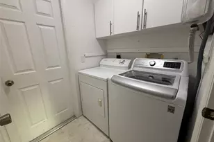 3254 Chastain St, North Port, FL 34287 - Photo 19