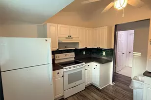 3254 Chastain St, North Port, FL 34287 - Photo 7