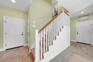 6751 Portside Ln, Englewood, FL 34223 - Photo 9