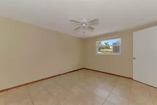 3727 Prado Dr, Sarasota, FL 34235 - Photo 29