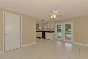 3727 Prado Dr, Sarasota, FL 34235 - Photo 23