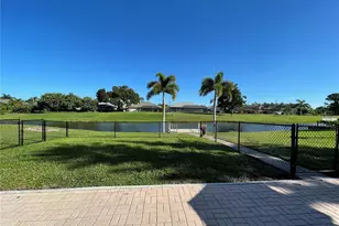 511 Rotonda Cir, Rotonda West, FL 33947 - Photo 25
