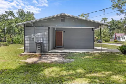 702 Church Avenue SW, Live Oak, FL 32064 - Photo 3