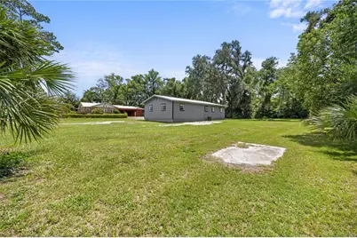 702 Church Avenue SW, Live Oak, FL 32064 - Photo 7