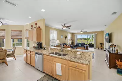 25545 Heritage Lake Boulevard #21, Punta Gorda, FL 33983 - Photo 3
