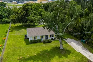 809 Burland St, Punta Gorda, FL 33950 - Photo 1