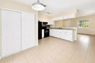 3113 Woodhill Rd, Winter Haven, FL 33881 - Photo 5