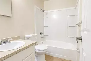 3113 Woodhill Rd, Winter Haven, FL 33881 - Photo 9
