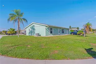 13478 Santa Rosa Ave, Port Charlotte, FL 33981 - Photo 5