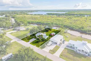 195 Summerset Dr, Punta Gorda, FL 33982 - Photo 39