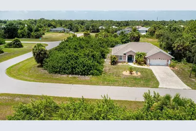 121 Red Cedar Park, Rotonda West, FL 33947 - Photo 5