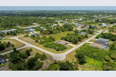 121 Red Cedar Park, Rotonda West, FL 33947 - Photo 1