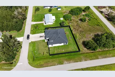 28005 Pasadena Drive, Punta Gorda, FL 33955 - Photo 9