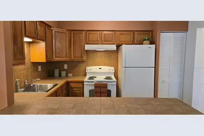 21150 Gertrude Avenue #4, Port Charlotte, FL 33952 - Photo 3