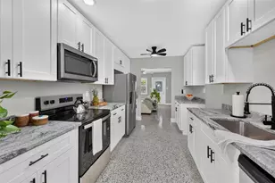 617 W Olympia Ave, Punta Gorda, FL 33950 - Photo 5