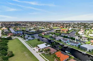 1424 Mediterranean Dr, Punta Gorda, FL 33950 - Photo 33